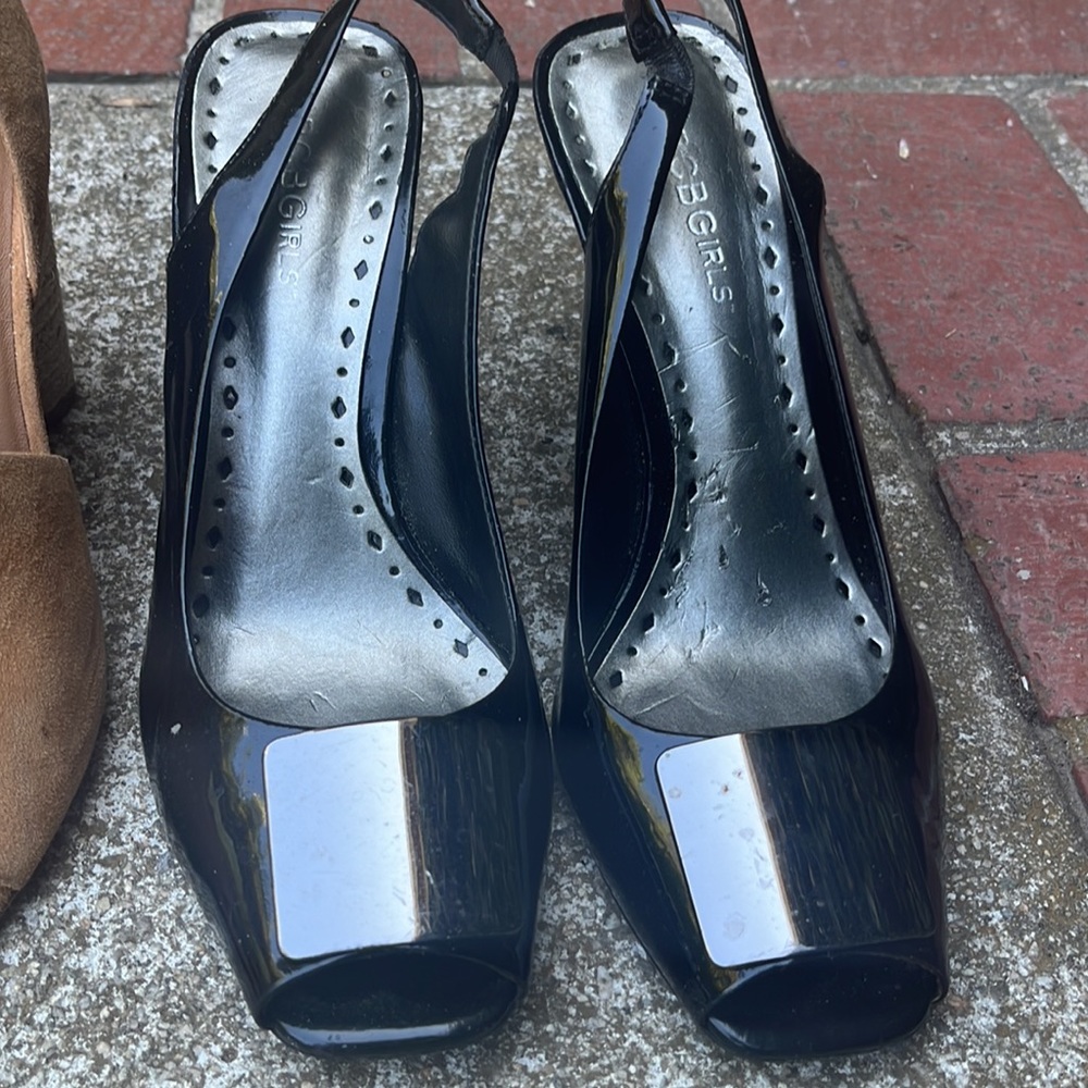 Assorted Designer Heels - Picture 3 of 7